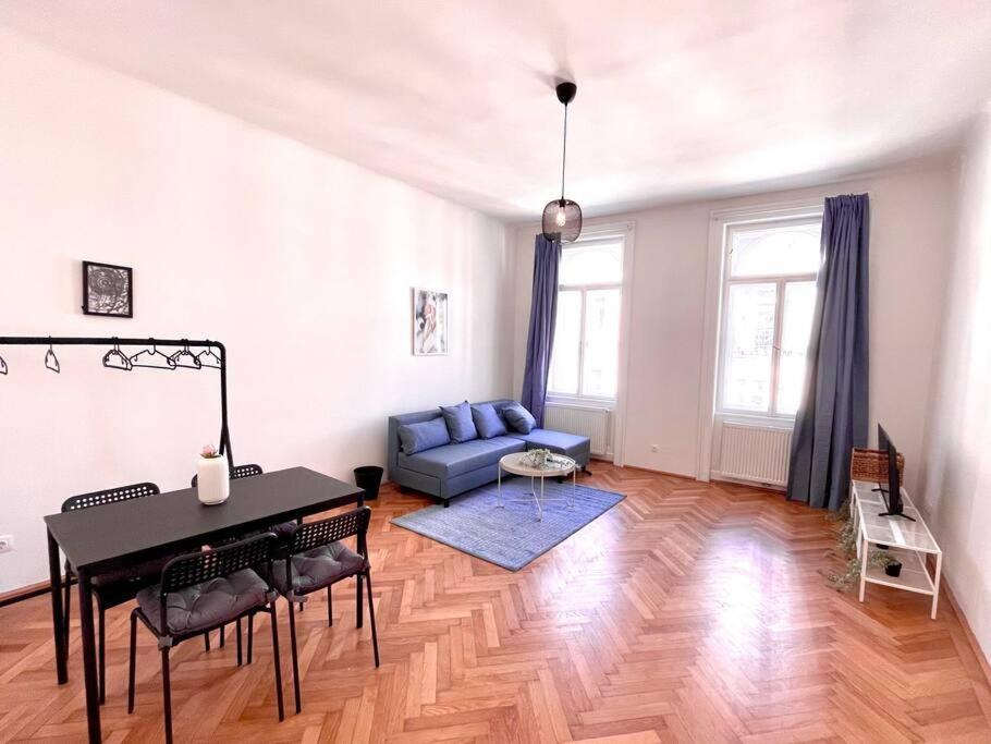 Brand New Spacious & Stylish Aptmt In City-centre Appartement Vienne